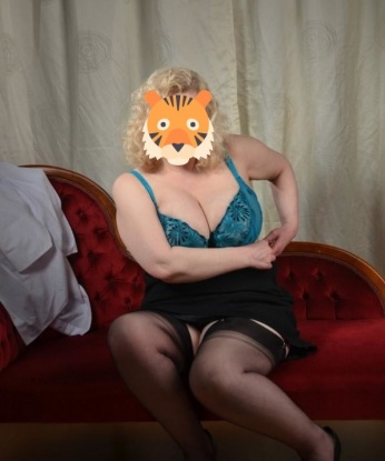 Проститутка Дина